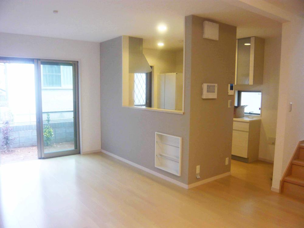 Living. Indoor (12 May 2013) Shooting