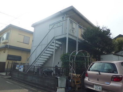 Building appearance. Station near a 2-minute walk Sekisui Heim Construction