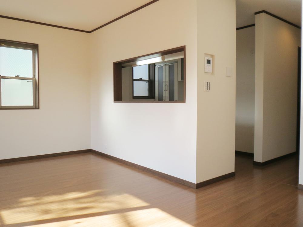 Living. A Building is quire LDK16