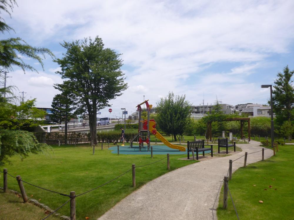 Other local. Local (August 2013) Shooting