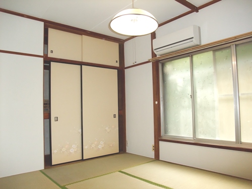 Living and room. Beautiful 6-mat Japanese-style