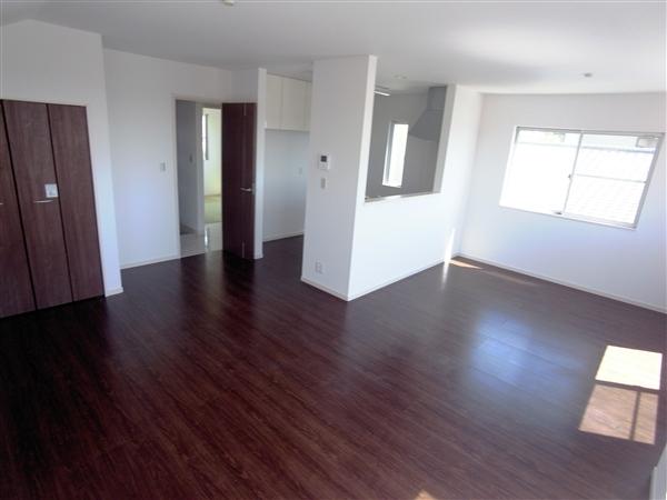 Living. Living 2013 / 04 shooting