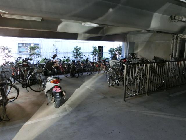 Other common areas. Bicycle be Covered