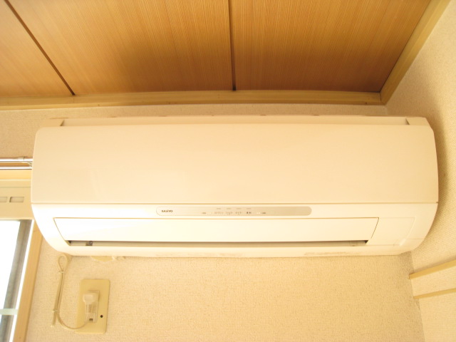 Other Equipment.  ☆ Air conditioning ☆