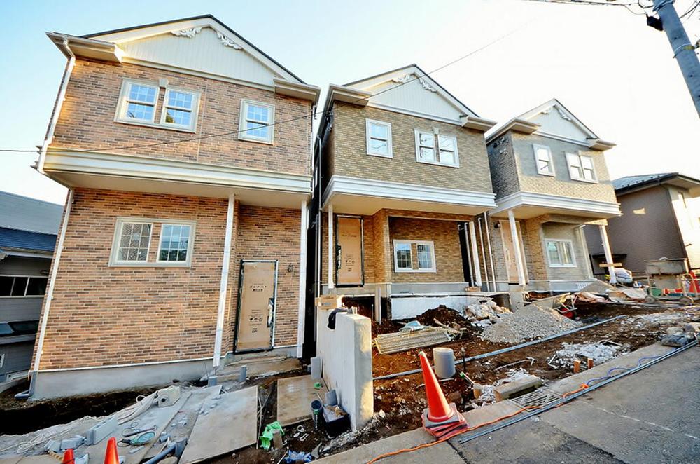 Local photos, including front road