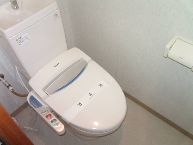 Toilet