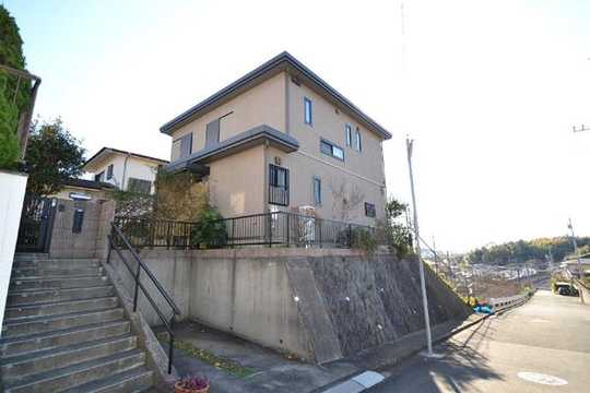 Local appearance photo. Building appearance. Heisei construction by Sekisui Heim 14 January architecture one detached. 