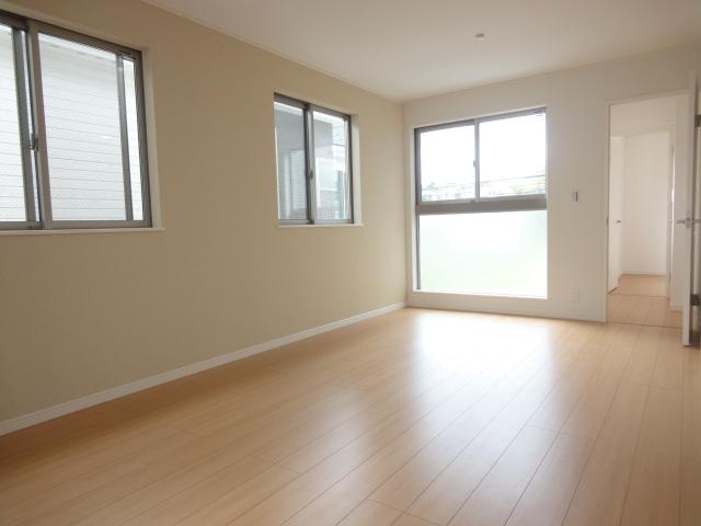 Living. Example of construction