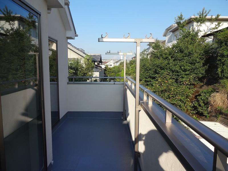 Balcony. Wide balcony!