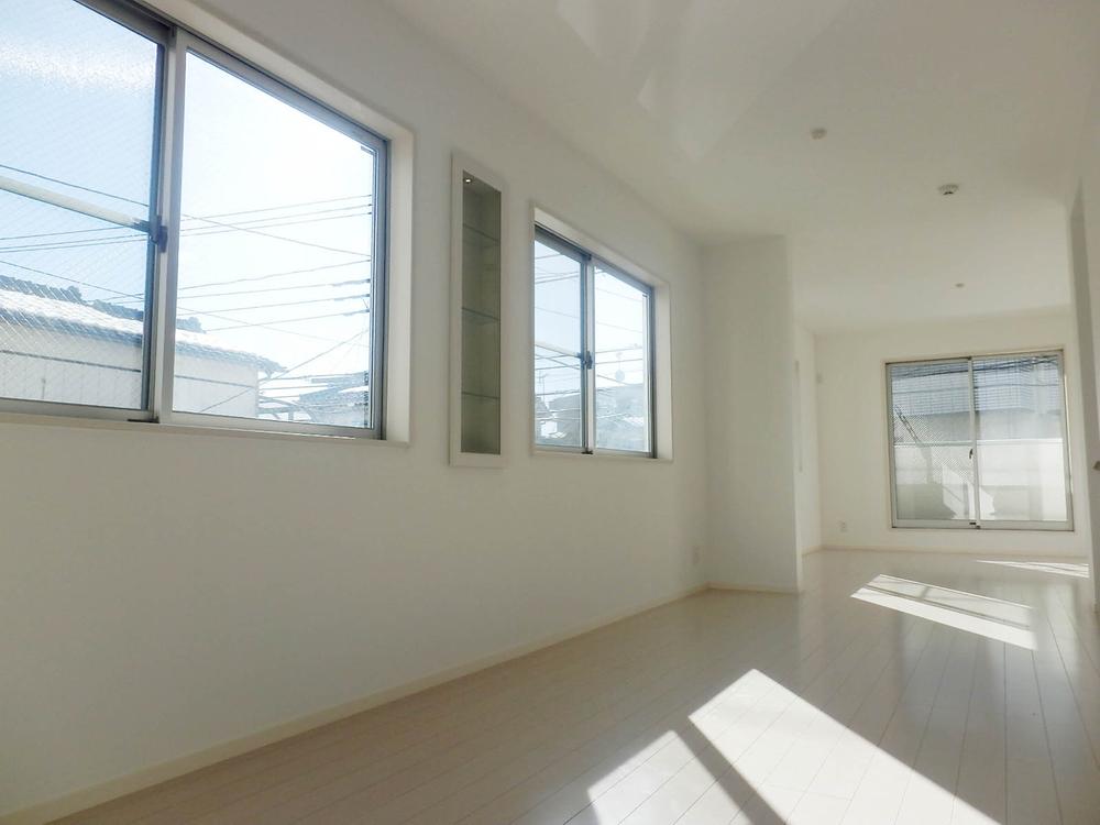 Same specifications photos (living). living The company specification example Good per yang Intercom with TV monitor It is safe in the entrance door with picking measures