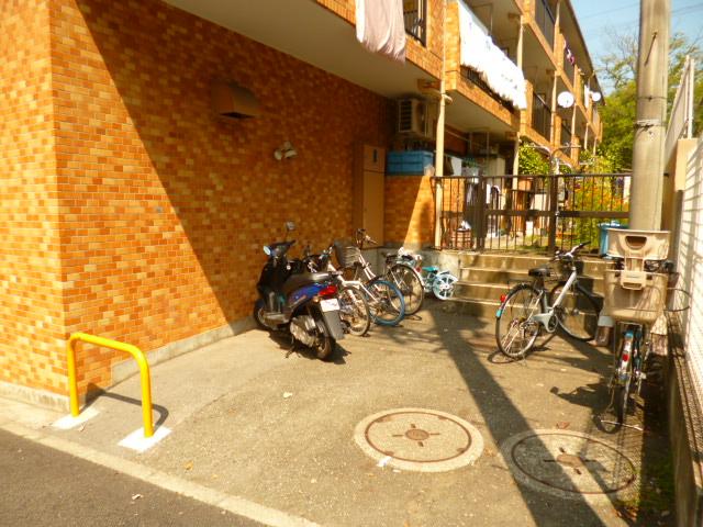 Other common areas. Bicycle-parking space