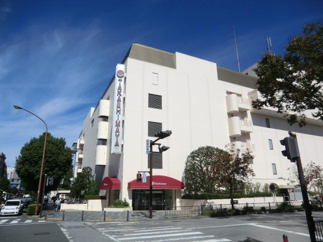 Shopping centre. Until Takashimaya 650m