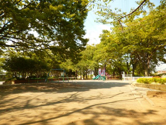 park. 379m until Higiriyama park