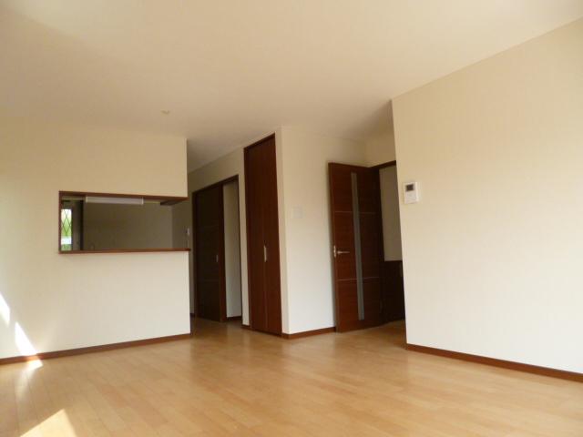 Living. Indoor (10 May 2013) Shooting