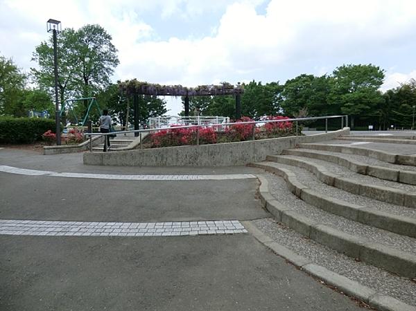 park. 550m to Kawakami park