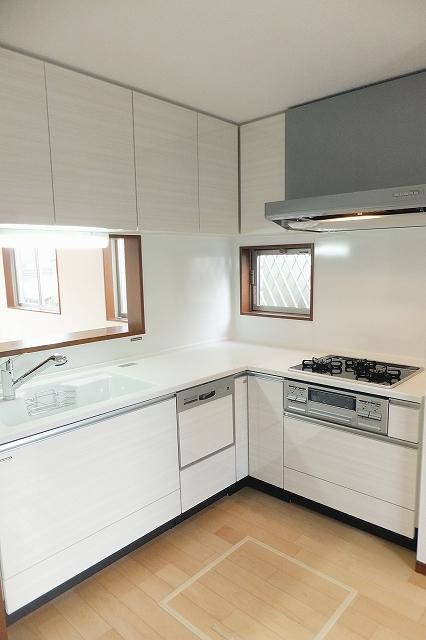 Kitchen. A Building room (October 17, 2013) Shooting