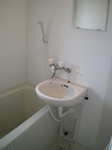 Bath. Bathroom shooting
