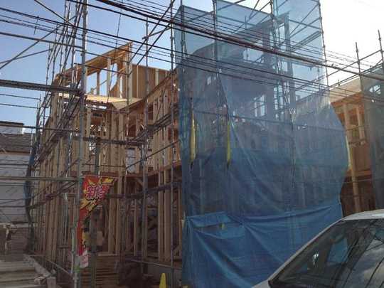 Local appearance photo. 6 Building