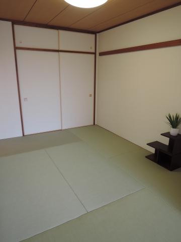 Non-living room. 5.8 Pledge Japanese-style room