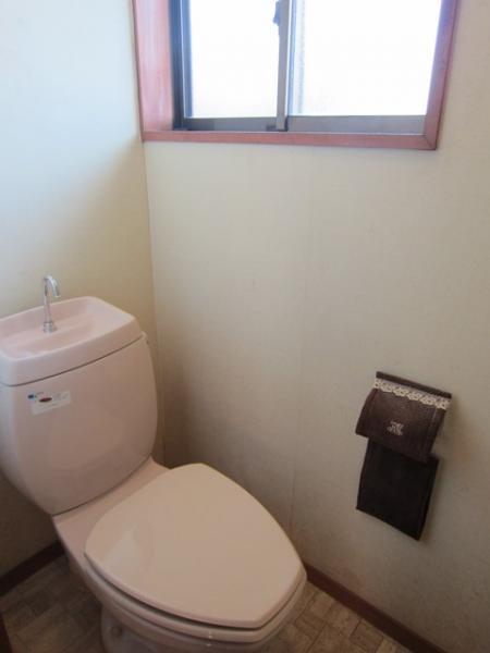 Toilet