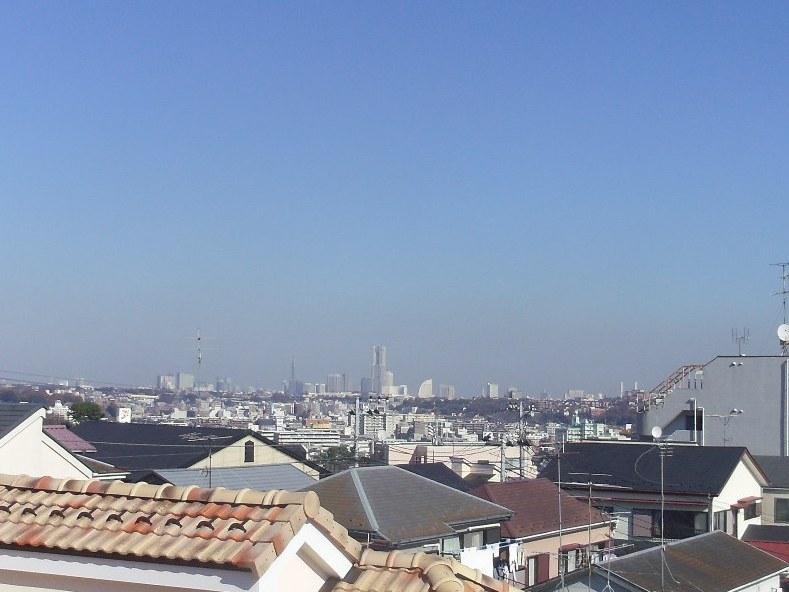 View photos from the dwelling unit. View from local