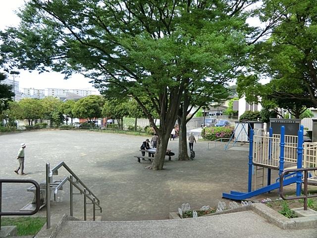 park. Yokodai 200m to chome park
