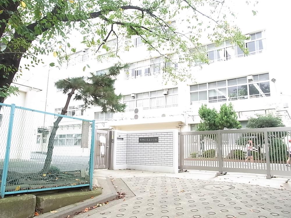 Primary school. 881m to Yokohama Municipal Nagatani Elementary School