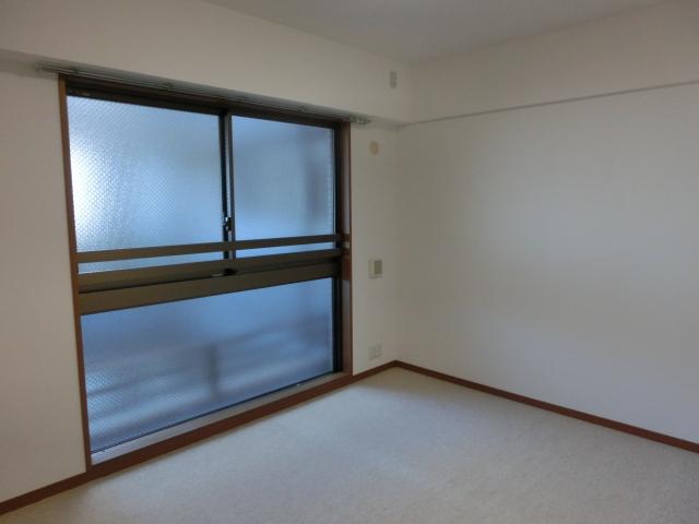 Non-living room