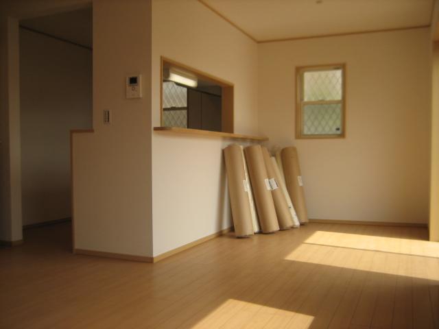 Same specifications photos (living)