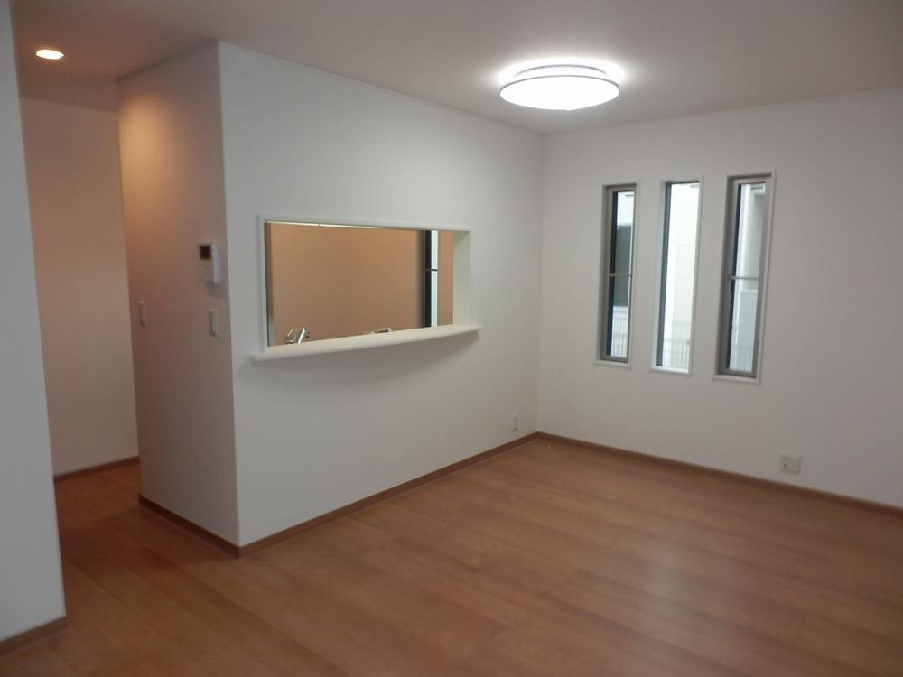 Indoor (December 8, 2013) Shooting 9 Building Living