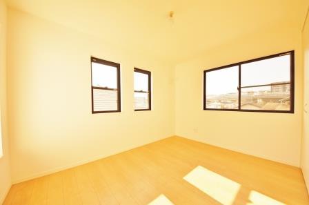 Non-living room. Indoor (12 May 2013) Shooting, This interior feeling of luxury.