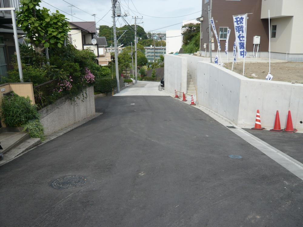 Local photos, including front road. Local (May 2013) Shooting