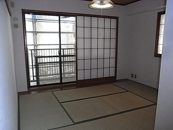 Non-living room. 7 Pledge of large Japanese-style room