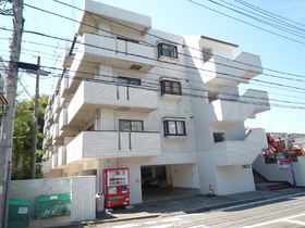 Building appearance. Apartment Yokodai 10-minute walk from the train station
