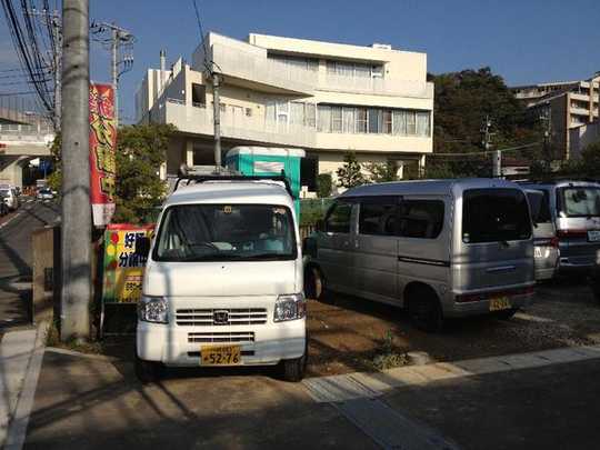 Local appearance photo. 1 Building