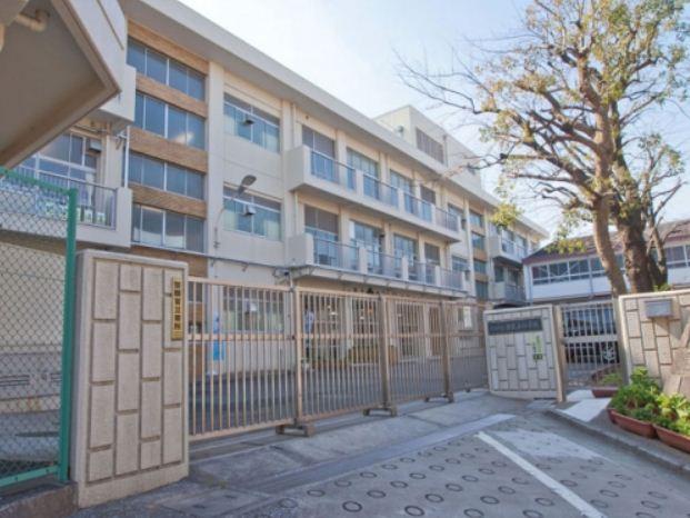 Other. Phase Takeyama Elementary School About 450m