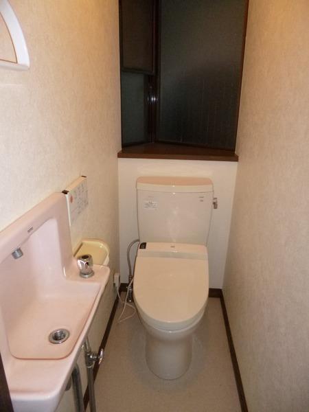 Toilet