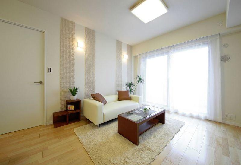 Living. Since a large lighting surface, Good day, You can enjoy the scenery from the balcony.