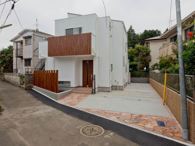 Local appearance photo. Local (August 2013) Shooting