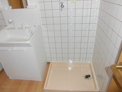 Washroom. You Yes and waterproof.