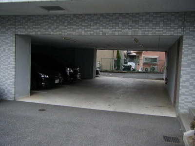 Parking lot