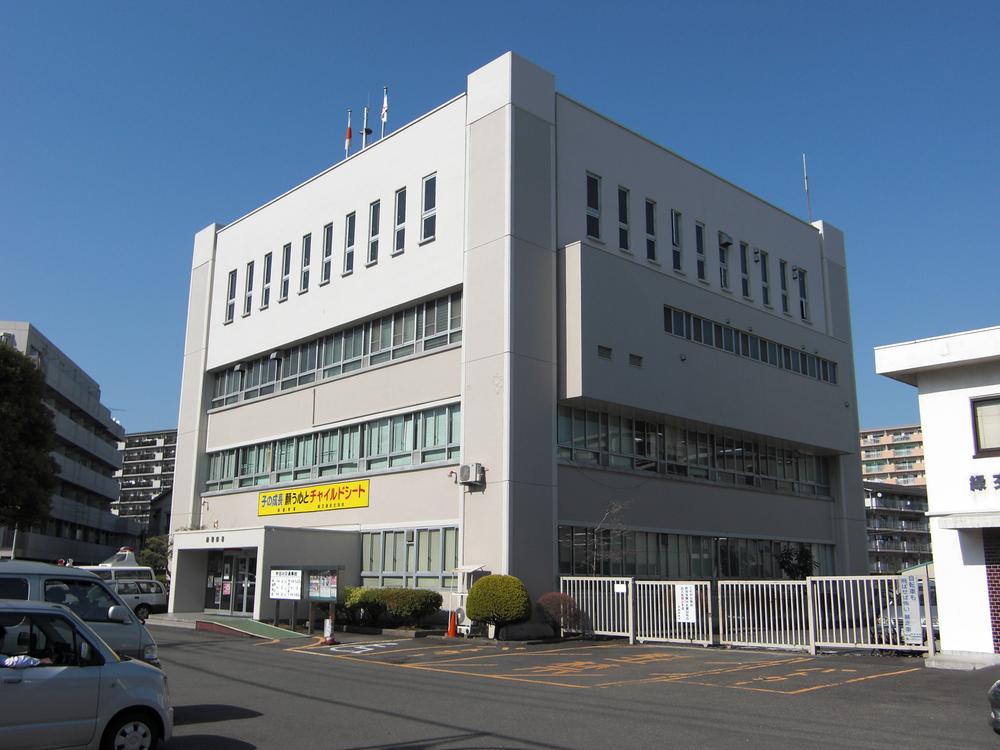 Police station ・ Police box. 1002m until the green police station