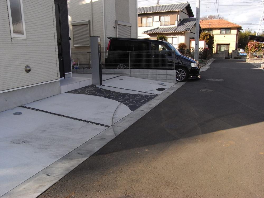 Parking lot. Local (December 24, 2013) Shooting