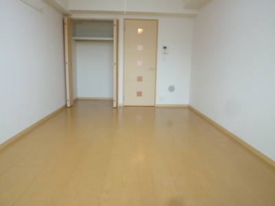 Living and room. The room with a sense of openness