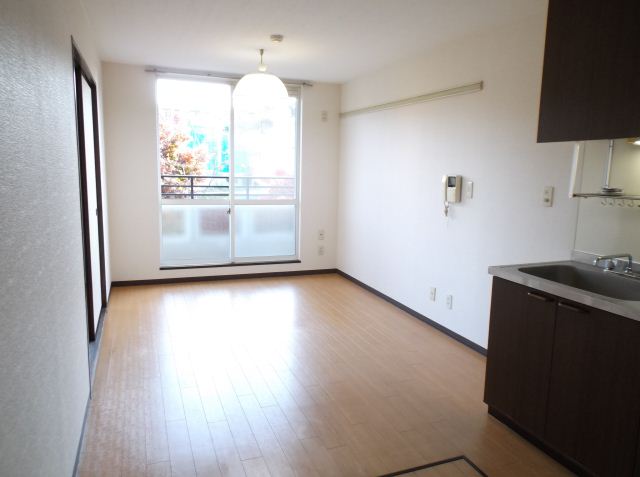 Living and room
