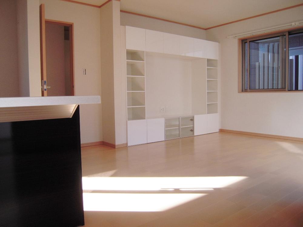 Living. Please feel at all means local bright and clear some LDK (R- (9) 15 Building)