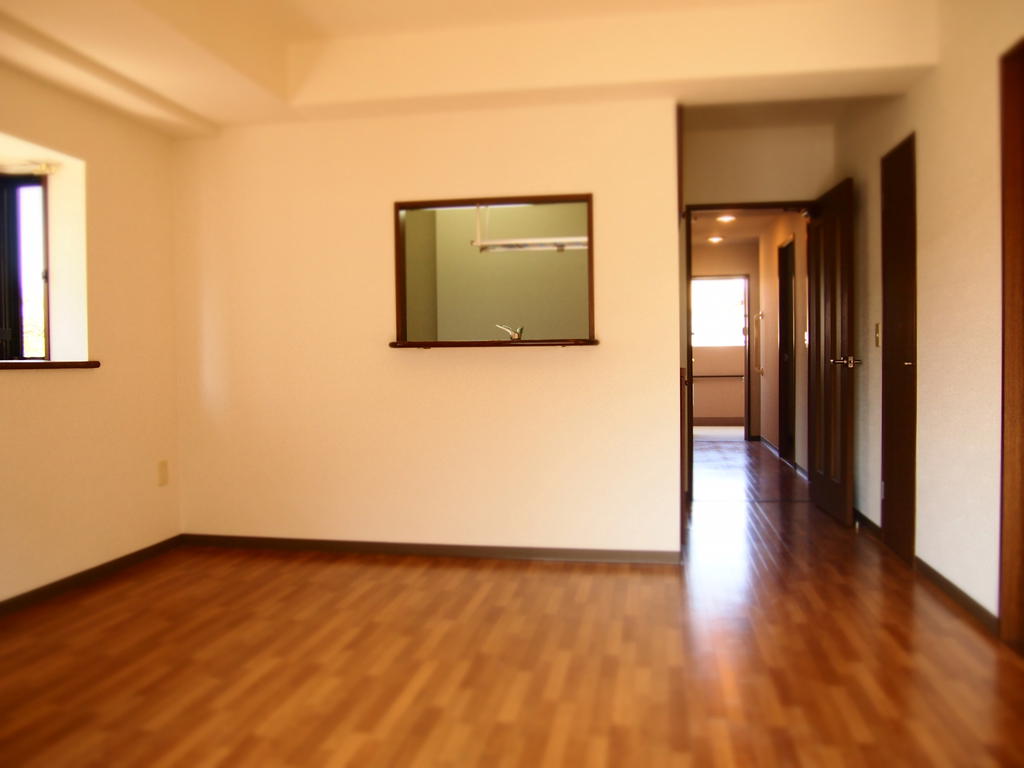 Living and room. LD9.5 Pledge