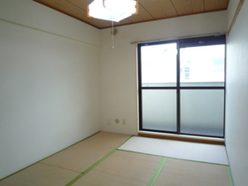 Living and room. Japanese-style room 6 quires