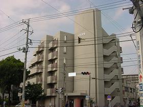 Shopping centre