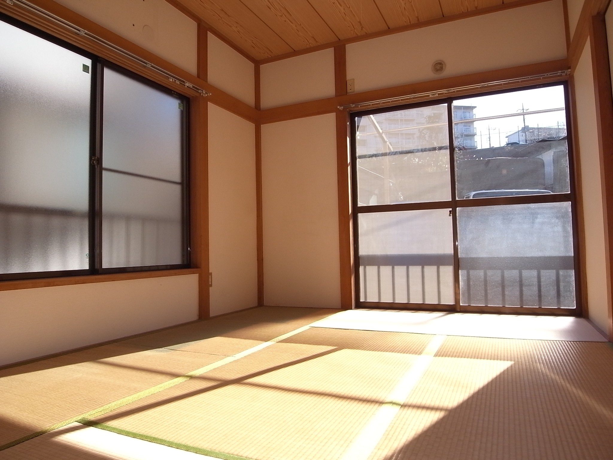 Living and room. Japanese-style room 6 quires